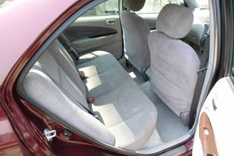 2001 Toyota Prius Photos