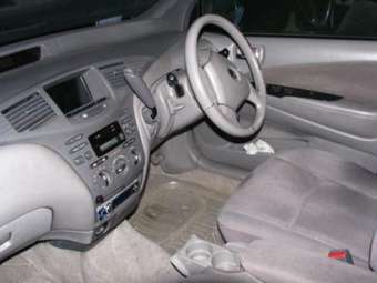 2001 Toyota Prius Photos