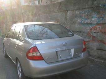 2001 Toyota Prius Pictures