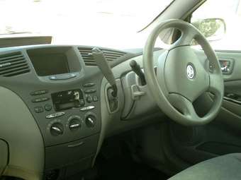 2001 Toyota Prius Images