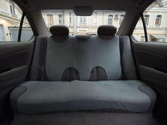 2001 Toyota Prius Pics