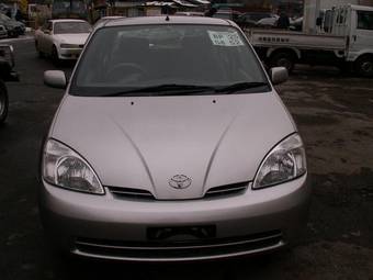 2002 Toyota Prius Photos