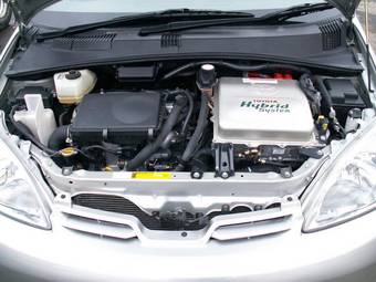 2002 Toyota Prius Pictures