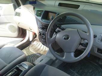 2002 Toyota Prius Photos