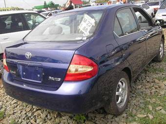 2002 Toyota Prius Photos