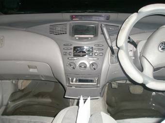 2002 Toyota Prius Photos
