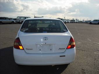 2002 Toyota Prius Photos