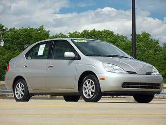 2002 Toyota Prius Photos