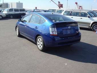 2003 Toyota Prius Pictures