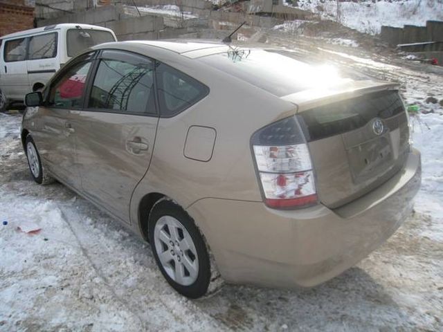 2004 Toyota Prius