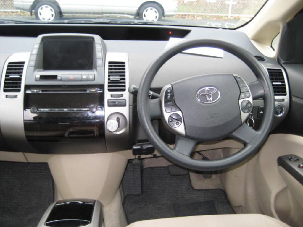 2004 Toyota Prius