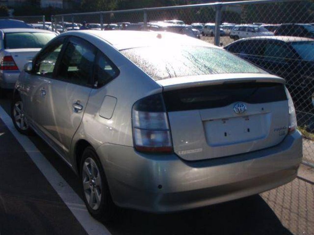2004 Toyota Prius