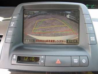 2004 Toyota Prius Photos