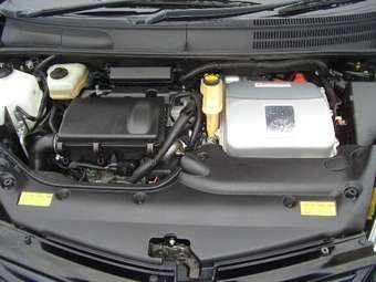 2004 Toyota Prius Photos