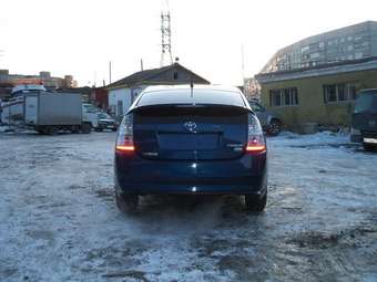 2004 Toyota Prius Pics