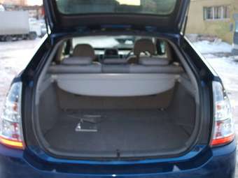 2004 Toyota Prius Photos
