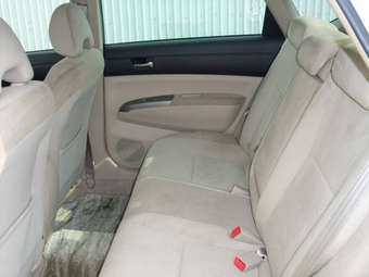 2004 Toyota Prius Photos