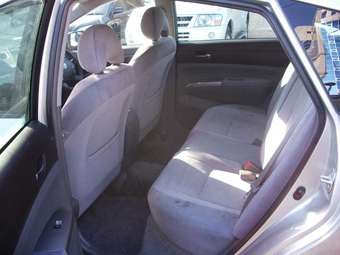 2004 Toyota Prius Pics