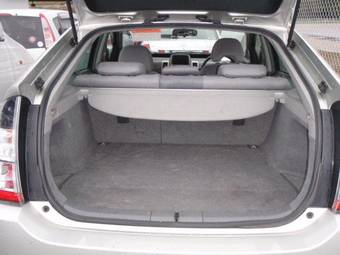 2004 Toyota Prius Pictures