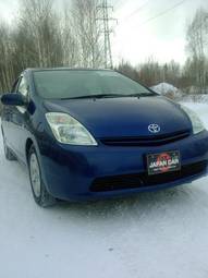 2004 Toyota Prius Wallpapers