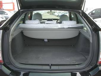 2004 Toyota Prius Pictures