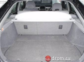 2004 Toyota Prius Photos