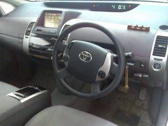2004 Toyota Prius Photos