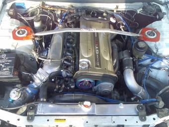 2004 Toyota Prius Pictures