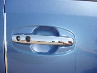 2004 Toyota Prius Images