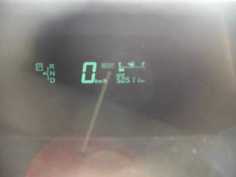 2004 Toyota Prius Pictures