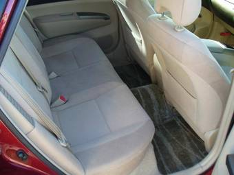 2004 Toyota Prius Pictures