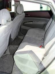 2004 Toyota Prius Pictures