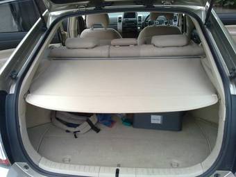 2004 Toyota Prius Images