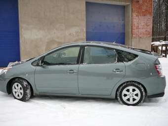 2005 Toyota Prius Pictures