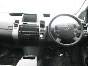2005 Toyota Prius Pictures