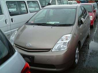2005 Toyota Prius Pictures
