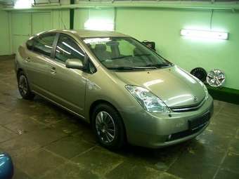 2005 Toyota Prius Pictures
