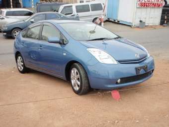 2005 Toyota Prius Pictures