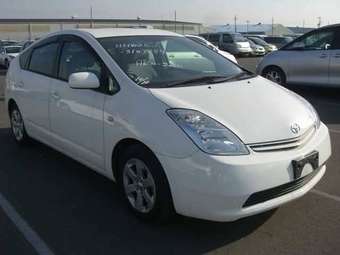 2005 Toyota Prius Photos