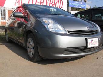 2005 Toyota Prius Images