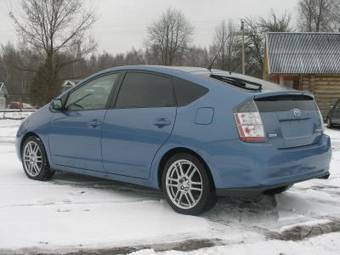 2005 Toyota Prius Photos