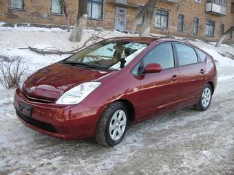 2005 Toyota Prius Photos