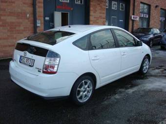 2005 Toyota Prius Photos