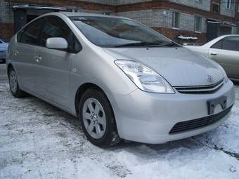 2005 Toyota Prius Photos