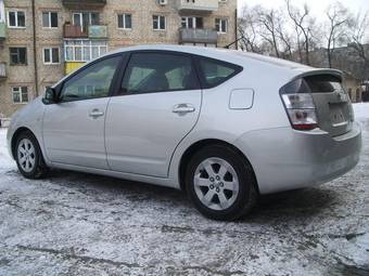 2005 Toyota Prius Photos