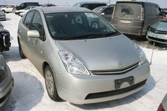 2005 Toyota Prius Pictures