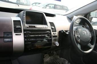 2005 Toyota Prius Photos