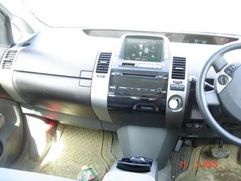 2005 Toyota Prius Photos