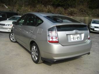 2005 Toyota Prius Photos
