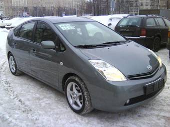 2005 Toyota Prius Pictures